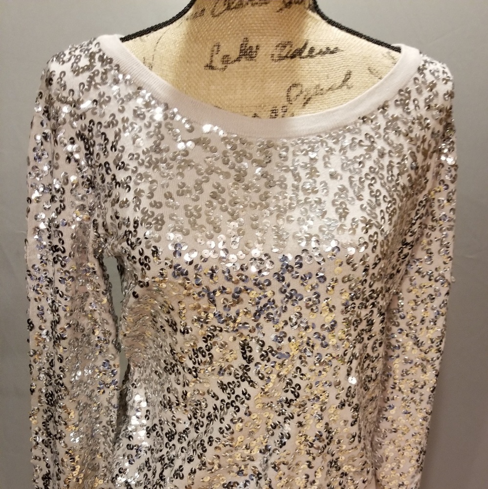 NWT  H&M Sequin Sweater